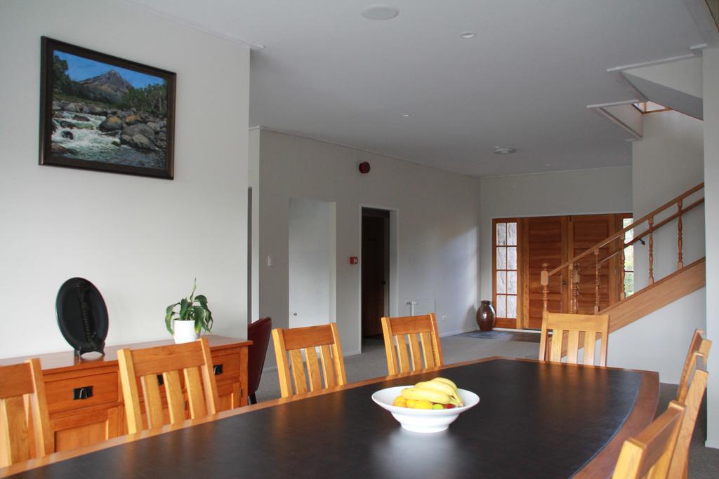 Patuha Rainforest Retreat Okato 외부 사진