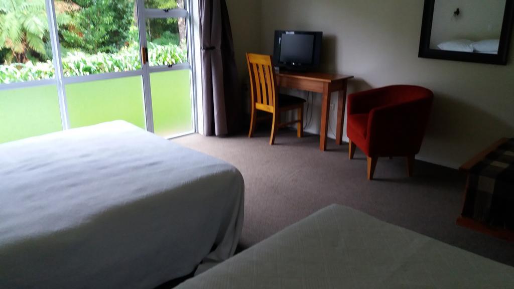 Patuha Rainforest Retreat Okato 외부 사진