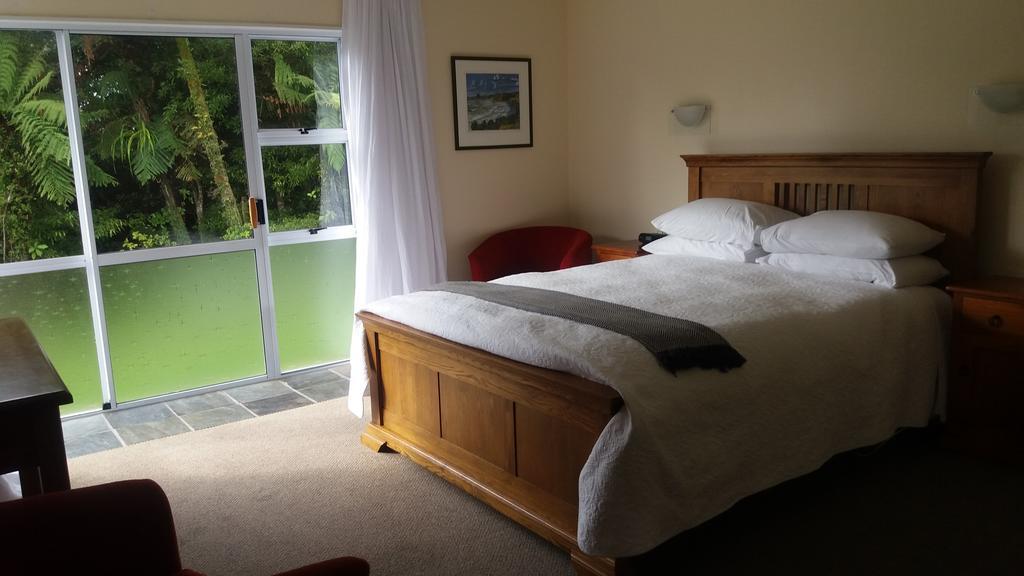 Patuha Rainforest Retreat Okato 외부 사진