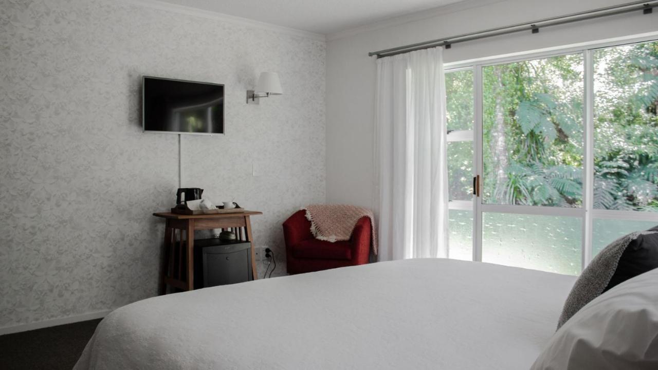Patuha Rainforest Retreat Okato 외부 사진